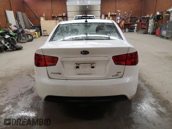 2012 Kia Forte EX with VIN KNAFU4A28C5604924, listed as a Copart auction lot 47375905 with 132,484 mi miles and Salvage Title. Bid and sale history available at carsss.com. Image 6.