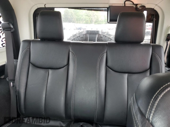 2017 Jeep Wrangler Sahara z VIN 1C4AJWBG8HL547512, wystawiony jako Copart lot #53884095 z przebiegiem 107 260 mil mil oraz Szkoda całkowita • Salvage title. Historia ofert i sprzedaży dostępna na DreamBid. Obrazek 10.