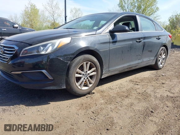 2016 Hyundai Sonata 2.4L with VIN 5NPE24AF2GH379283, listed as a IAAI auction lot 42107518 with 263,990 mi miles and . Bid and sale history available at carsss.com. Image 2.