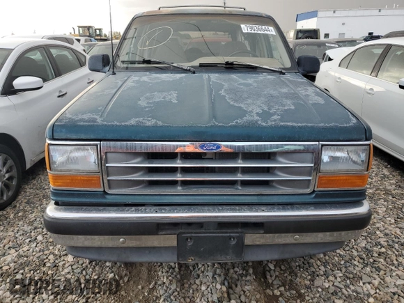 1994 Ford Explorer Eddie Bauer z VIN 1FMDU34X3RUC19020, wystawiony jako Copart lot #79036644 z przebiegiem 423 988 mil mil oraz Szkoda całkowita • Salvage title. Historia ofert i sprzedaży dostępna na DreamBid. Obrazek 5.
