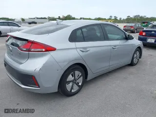 2020 Hyundai Ioniq Hybrid Blue with VIN KMHC65LC9LU234693, listed as a IAAI auction lot 41354279 with 69,543 mi miles. Bid and sale history available at carsss.com. Image 4.