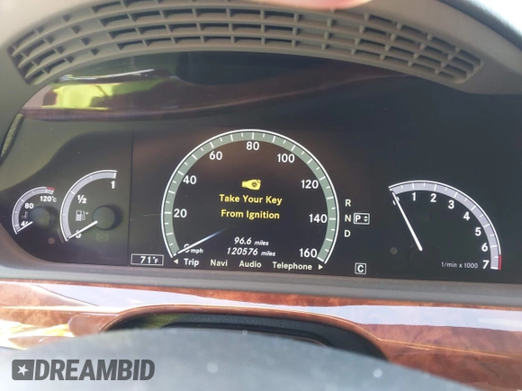 2010 Mercedes-Benz S 550 with VIN WDDNG7BB9AA287204, listed as a IAAI auction lot 41938723 with 120,576 mi miles and . Bid and sale history available at DreamBid. Image 7.