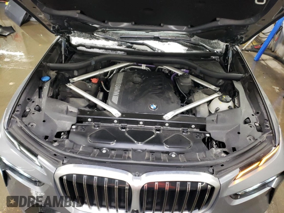 2024 BMW X7 xDrive40i with VIN 5UX23EM08R9U17736, listed as a Copart auction lot 46253975 with 29,668 mi miles and Salvage Title. Bid and sale history available at carsss.com. Image 11.