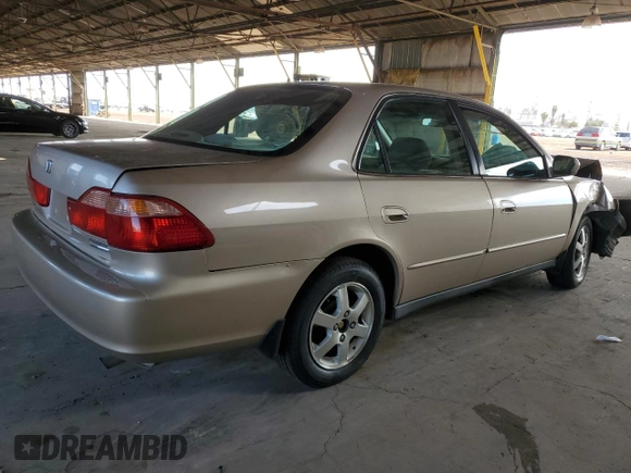 2000 Honda Accord SE with VIN 1HGCG6698YA065526, listed as a Copart auction lot 51830715 with 262,393 mi miles and Salvage title. Bid and sale history available at DreamBid. Image 3.