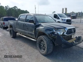 2013 Toyota Tacoma with VIN 3TMMU4FN1DM062090, listed as a IAAI auction lot 41572140 with 246,070 mi miles. Bid and sale history available at carsss.com. Image 1.