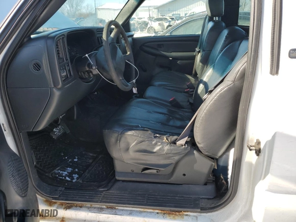 2002 Chevrolet Silverado 1500 with VIN 1GCEC14ZX2Z321070, listed as a Copart auction lot 45131765 with 86,616 mi miles and Salvage Title. Bid and sale history available at carsss.com. Image 7.