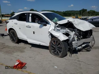 2023 Lexus RX 350 z VIN 2T2BAMCA0PC020343, wystawiony jako Copart lot #62514395 z przebiegiem Nie podano mil oraz Szkoda całkowita • Salvage title. Historia ofert i sprzedaży dostępna na DreamBid. Obrazek 4.