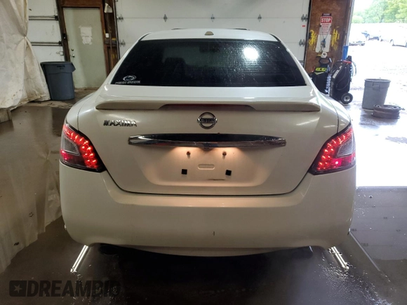 2013 Nissan Maxima SV z VIN 1N4AA5AP0DC840980, wystawiony jako Copart lot #58096015 z przebiegiem 191 445 mil mil oraz Szkoda całkowita • Salvage title. Historia ofert i sprzedaży dostępna na DreamBid. Obrazek 6.