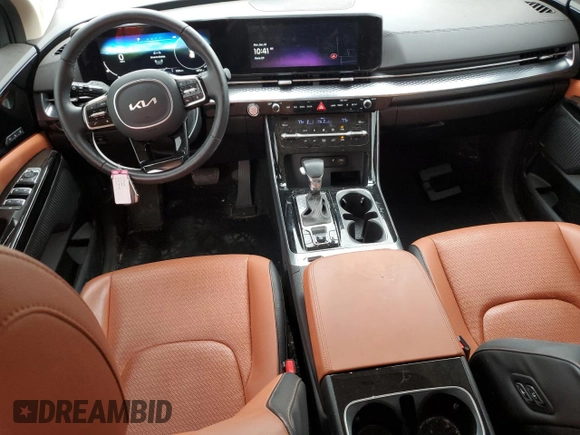 2024 Kia Carnival SX Prestige with VIN KNDNE5H30R6350368, listed as a Copart auction lot 84917884 with 18,751 mi miles and Salvage Title. Bid and sale history available at carsss.com. Image 8.