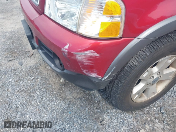 2004 Ford Explorer XLT z VIN 1FMZU73K44UC37215, wystawiony jako IAAI lot #42685315 z przebiegiem 150 542 mil mil oraz . Historia ofert i sprzedaży dostępna na DreamBid. Obrazek 6.