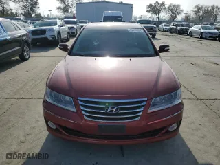 2011 Hyundai Azera Limited with VIN KMHFC4DF5BA552545, listed as a Copart auction lot 84218034 with 101,747 mi miles and Salvage Title. Bid and sale history available at carsss.com. Image 5.