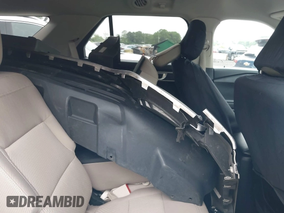 2020 Ford Explorer with VIN 1FMSK7BHXLGC86820, listed as a IAAI auction lot 42333628 with 76,941 mi miles and . Bid and sale history available at DreamBid. Image 8.