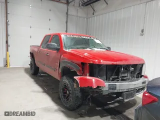 2007 Chevrolet Silverado 1500 LT w/1LT with VIN 3GCEK13M77G504944, listed as a IAAI auction lot 41593778 with 173,788 mi miles. Bid and sale history available at carsss.com. Image 1.