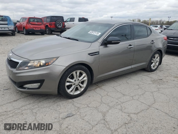 2013 Kia Optima EX z VIN 5XXGN4A7XDG224691, wystawiony jako Copart lot #52872175 z przebiegiem 218 951 mil mil oraz Szkoda całkowita • Salvage title. Historia ofert i sprzedaży dostępna na DreamBid. Obrazek 1.