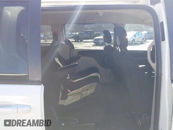 2013 Dodge Grand Caravan SE with VIN 2C4RDGBG0DR760598, listed as a IAAI auction lot 41590428 with 182,847 mi miles and . Bid and sale history available at DreamBid. Image 8.