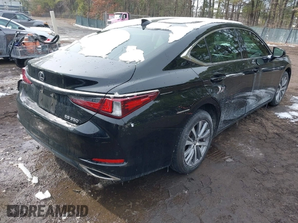 2020 Lexus ES with VIN 58ADZ1B1XLU066527, listed as a IAAI auction lot 41357739 with 41,079 mi miles. Bid and sale history available at carsss.com. Image 4.