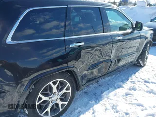 2019 Jeep Grand Cherokee Overland with VIN 1C4RJFCG4KC583691, listed as a IAAI auction lot 41505711 with 109,921 mi miles. Bid and sale history available at carsss.com. Image 20.