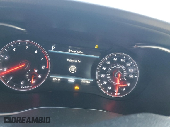 2020 Genesis G70 2.0T with VIN KMTG34LA6LU053351, listed as a Copart auction lot 89288705 with 21,798 mi miles and Salvage title. Bid and sale history available at DreamBid. Image 9.