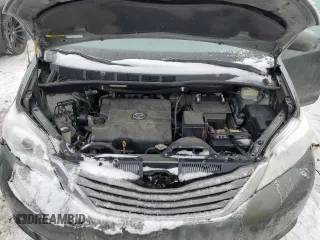 2013 Toyota Sienna XLE z VIN 5TDDK3DC1DS054184, wystawiony jako Copart lot #44821285 z przebiegiem 214 218 mil mil oraz Nie do naprawy • Non repairable. Historia ofert i sprzedaży dostępna na DreamBid. Obrazek 12.