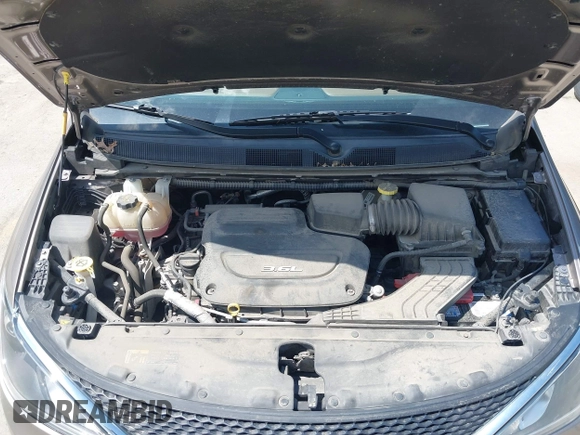 2017 Chrysler Pacifica Limited with VIN 2C4RC1GG9HR786079, listed as a IAAI auction lot 42331526 with 75,329 mi miles and . Bid and sale history available at DreamBid. Image 10.