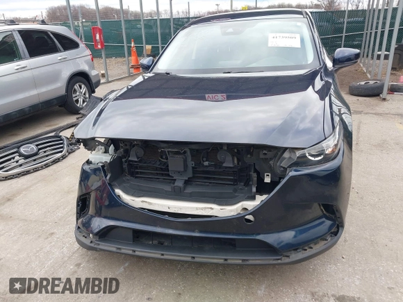 2018 Mazda CX-9 Sport with VIN JM3TCBBY9J0225710, listed as a IAAI auction lot 41739509 with 92,022 mi miles. Bid and sale history available at carsss.com. Image 13.