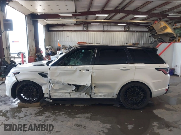 2020 Land Rover Range Rover Sport SE with VIN SALWG2SU1LA889481, listed as a IAAI auction lot 42678607 with 55,609 mi miles and . Bid and sale history available at DreamBid. Image 14.