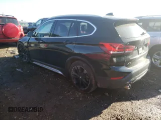 2020 BMW X1 xDrive28i with VIN WBXJG9C01L5R68795, listed as a Copart auction lot 68192462 with 15,925 mi miles. Bid and sale history available at carsss.com. Image 2.