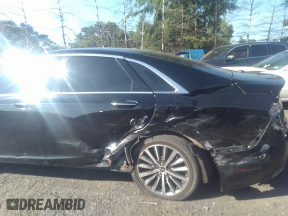 2017 Lincoln MKZ Hybrid Select with VIN 3LN6L5LU7HR651307, listed as a IAAI auction lot 39626894 with 89,588 mi miles and . Bid and sale history available at DreamBid. Image 6.