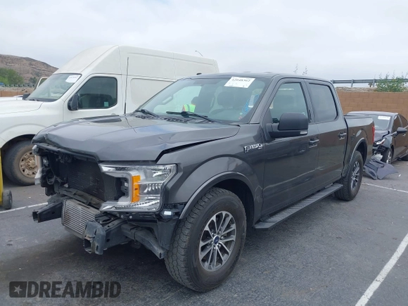 2018 Ford F-150 XL z VIN 1FTEW1CP1JKF15209, wystawiony jako IAAI lot #42048362 z przebiegiem 95 882 mil mil oraz . Historia ofert i sprzedaży dostępna na DreamBid. Obrazek 19.