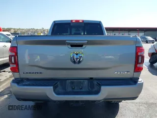 2024 Ram 2500 Laramie с VIN 3C6UR5FL4RG367117, выставлен на аукционе IAAI как лот 41990892 с пробегом 14 238 миль миль и . История ставок и продаж доступна на DreamBid. Изображение 16.