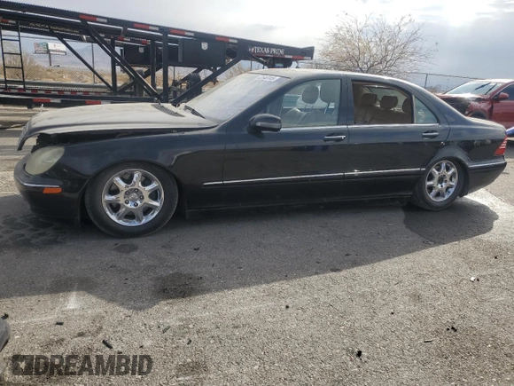 2001 Mercedes-Benz S 320/430/500 with VIN WDBNG70J31A197565, listed as a Copart auction lot 42540745 with 139,202 mi miles and Salvage Title. Bid and sale history available at carsss.com. Image 1.