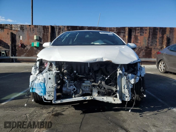 2024 Toyota Corolla SE with VIN 5YFS4MCE7RP190653, listed as a Copart auction lot 47262275 with 9,797 mi miles and Salvage Title. Bid and sale history available at DreamBid. Image 5.
