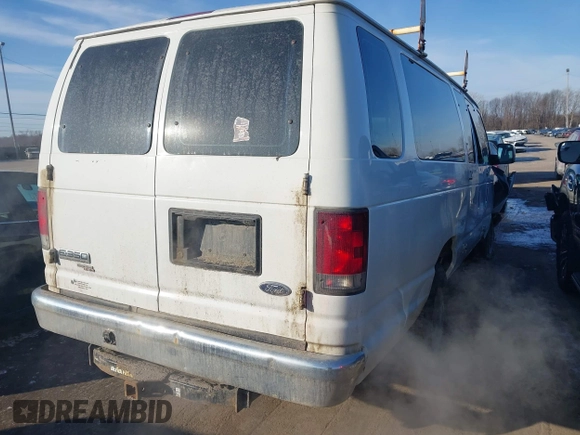 2011 Ford Econoline Passenger XL with VIN 1FBSS3BL8BDA11484, listed as a IAAI auction lot 41532204 with 309,062 mi miles and . Bid and sale history available at DreamBid. Image 4.