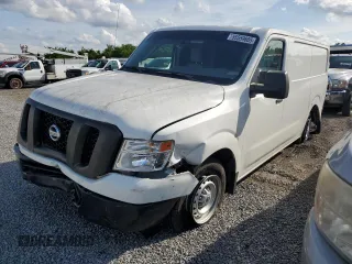 2019 Nissan NV Cargo S z VIN 1N6BF0KM7KN809036, wystawiony jako Copart lot #55559605 z przebiegiem 84 451 mil mil oraz Szkody całkowita. Historia ofert i sprzedaży dostępna na DreamBid. Obrazek 1.