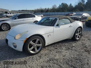 2008 Pontiac Solstice with VIN 1G2MC35B18Y124560, listed as a Copart auction lot 49916045 with 176,918 mi miles and Salvage Title. Bid and sale history available at carsss.com. Image 1.