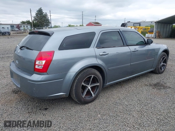 2006 Dodge Magnum with VIN 2D4FV47T66H302211, listed as a IAAI auction lot 42090473 with 218,250 mi miles and . Bid and sale history available at carsss.com. Image 4.