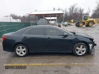 2012 Toyota Camry L z VIN 4T1BF1FK2CU144714, wystawiony jako IAAI lot #41867511 z przebiegiem 152 642 mil mil oraz . Historia ofert i sprzedaży dostępna na DreamBid. Obrazek 13.