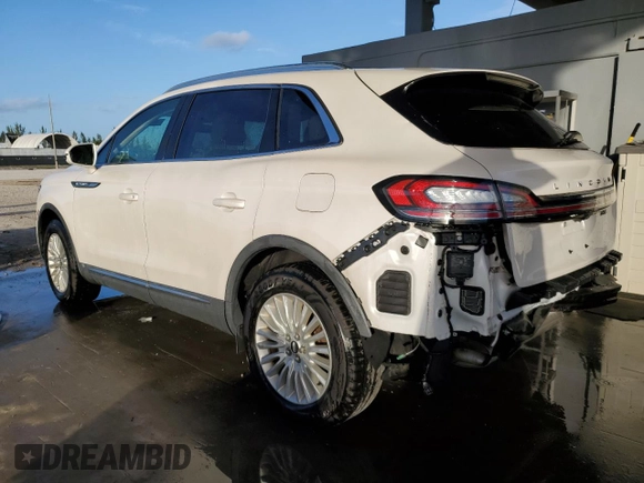 2019 Lincoln Nautilus Standard with VIN 2LMPJ6J98KBL10930, listed as a Copart auction lot 80288914 with 24,545 mi miles and Non repairable. Bid and sale history available at DreamBid. Image 2.