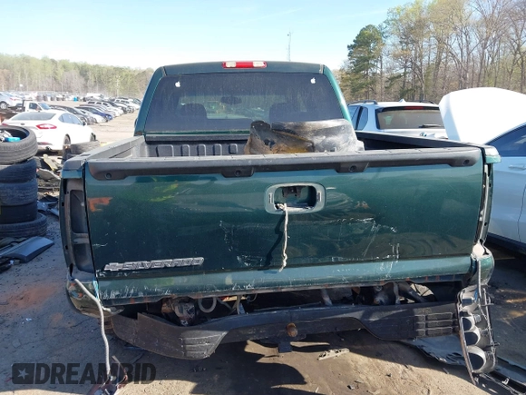 2007 Chevrolet Silverado 1500 LS with VIN 2GCEC13V471149956, listed as a IAAI auction lot 41899072 with 151,537 mi miles and . Bid and sale history available at DreamBid. Image 15.