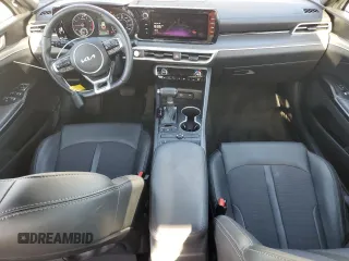 2022 Kia K5 GT-Line z VIN 5XXG64J22NG159905, wystawiony jako Copart lot #54894545 z przebiegiem 25 802 mil mil oraz Szkoda całkowita • Salvage title. Historia ofert i sprzedaży dostępna na DreamBid. Obrazek 8.