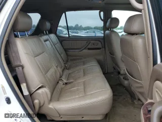 2004 Toyota Sequoia Limited with VIN 5TDBT48A84S205184, listed as a Copart auction lot 73242274 with 242,984 mi miles and Clean Title. Bid and sale history available at carsss.com. Image 11.