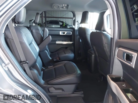 2022 Ford Explorer XLT z VIN 1FMSK7DHXNGB36514, wystawiony jako IAAI lot #42310723 z przebiegiem 44 198 mil mil oraz . Historia ofert i sprzedaży dostępna na DreamBid. Obrazek 8.