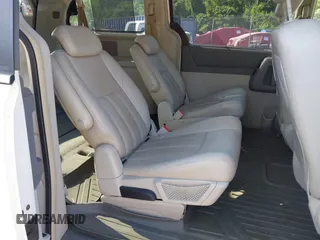 2008 Chrysler Town & Country Touring with VIN 2A8HR54P38R844492, listed as a IAAI auction lot 42691356 with 223,120 mi miles and . Bid and sale history available at DreamBid. Image 8.