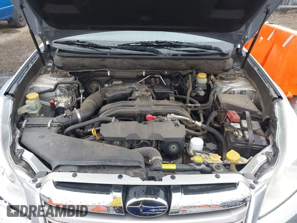 2014 Subaru Outback Premium with VIN 4S4BRBCC9E3303716, listed as a IAAI auction lot 40898764 with 191,324 mi miles and . Bid and sale history available at DreamBid. Image 10.