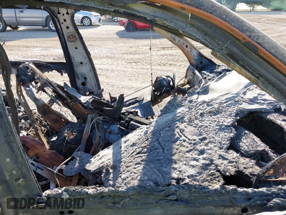 2024 BMW X5 xDrive40i z VIN 5UX23EU05R9S56116, wystawiony jako IAAI lot #40993333 z przebiegiem Nie podano mil oraz . Historia ofert i sprzedaży dostępna na DreamBid. Obrazek 5.