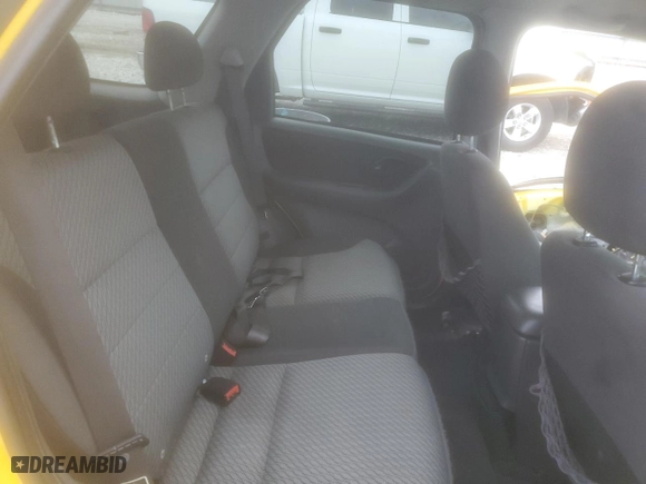 2003 Ford Escape XLT Popular 2 with VIN 1FMYU93133KE05502, listed as a Copart auction lot 86878604 with 0 mi miles and Clean Title. Bid and sale history available at carsss.com. Image 12.