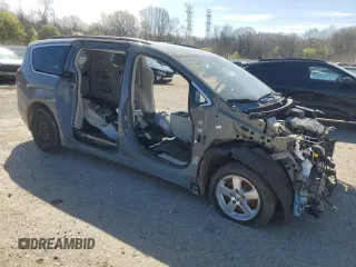 2022 Chrysler Pacifica Touring L z VIN 2C4RC1BG8NR133262, wystawiony jako Copart lot #49414495 z przebiegiem Nie podano mil oraz Szkoda całkowita • Salvage title. Historia ofert i sprzedaży dostępna na DreamBid. Obrazek 4.