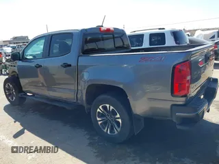 2021 Chevrolet Colorado 4WD Z71 z VIN 1GCGTDEN7M1117558, wystawiony jako IAAI lot #41911673 z przebiegiem 51 838 mil mil oraz . Historia ofert i sprzedaży dostępna na DreamBid. Obrazek 15.