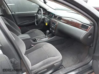 2016 Chevrolet Impala Limited LT with VIN 2G1WB5E30G1160844, listed as a IAAI auction lot 41919127 with 111,460 mi miles. Bid and sale history available at carsss.com. Image 5.