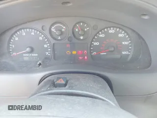 2005 Ford Ranger XL with VIN 1FTYR15E25PA49749, listed as a IAAI auction lot 42107670 with 180,832 mi miles. Bid and sale history available at carsss.com. Image 7.